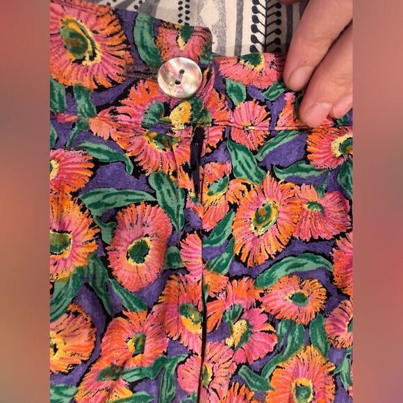 L. Bates Floral Circle Skirt Sz 6 Pink Yellow Silky Mini Spring Vacay - Picture 7 of 10